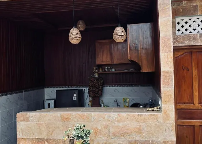Sakura House In 2br Sukawati
